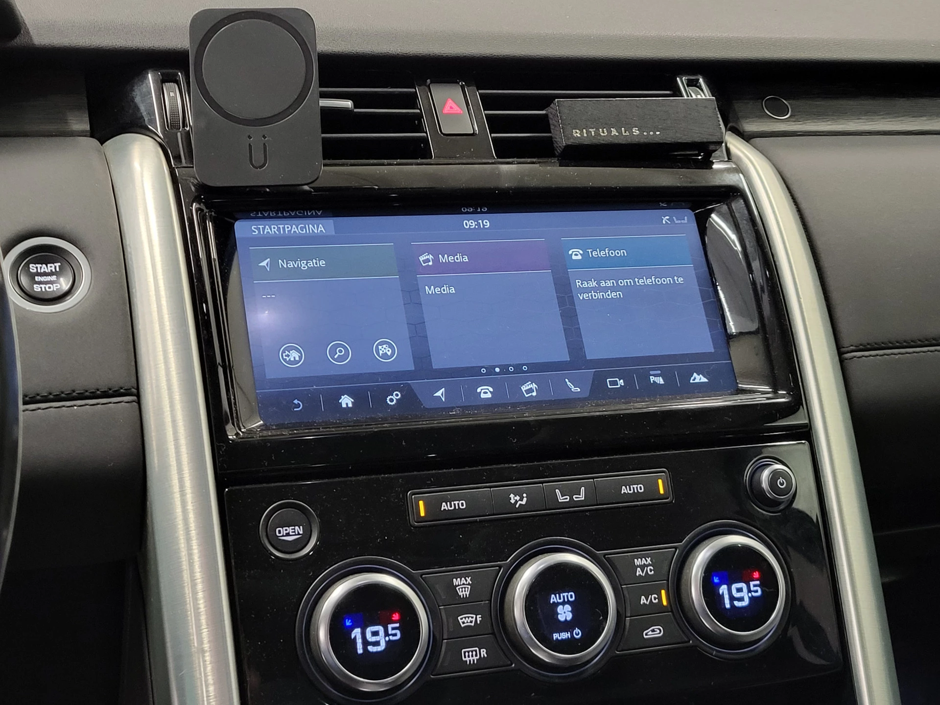 Land Rover Discovery 2017 - 2.0Sd4 Automaat Grijs kenteken Euro 6! zdjęcie 14