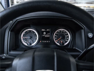 Dodge Ram 1500 2022 - SLT Classic | 6 Persoons| 5.7L Hemi V8 bild 8