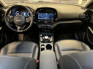 Kia e-Soul 2023 - ExecutiveLine 64kWh 204PK Automaat | Leder | Navigatie | Head-Up display | Schuifdak | Trekhaak | Harman Kardon Audio изображение 62