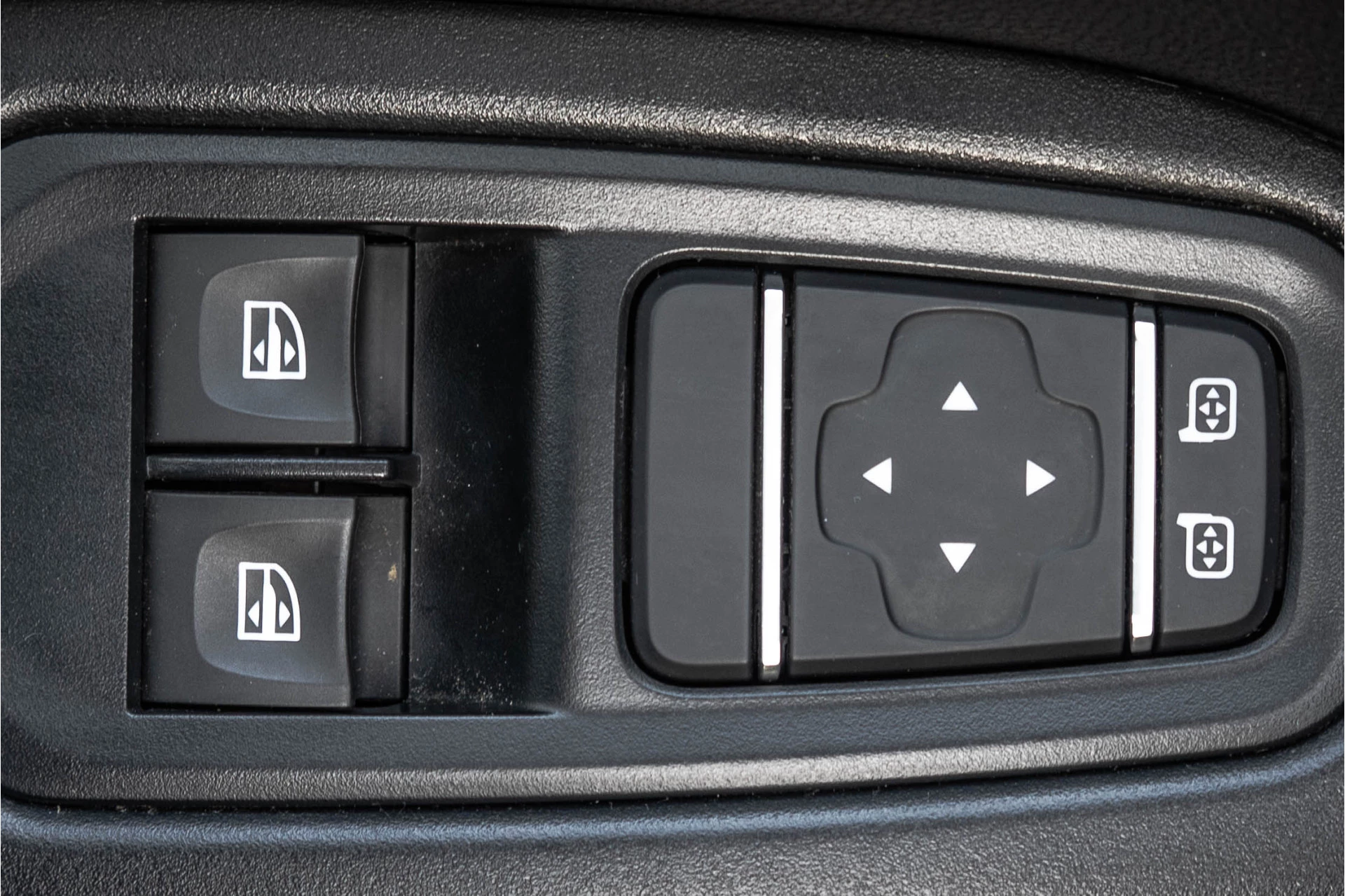 Renault Trafic 2024 - **L2H1 | 150 PK | LED | 9-Zits | Cruise | Navi | Airco** изображение 29
