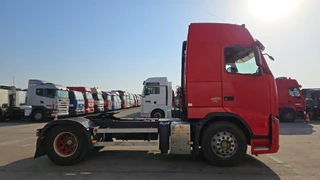 Volvo FH 2011 - 420 imagem 4