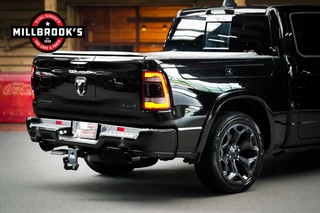 Dodge Ram 1500 2024 - 5.7 V8 4x4 Limited Night afbeelding 13