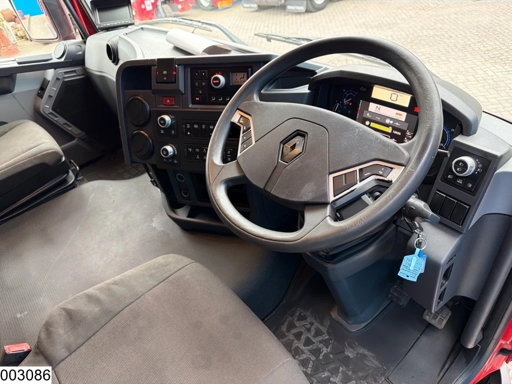 Renault 2016 - T 460 6x2, EURO 6, Compressor, RHD afbeelding 5