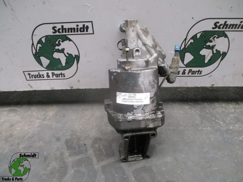 Scania - 1784480 KOPPELINGS POMP R 400 EURO 5 imagen 1
