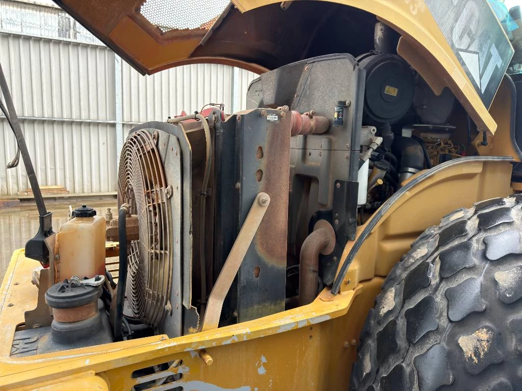 Cat 2010 - CS74 afbeelding 25