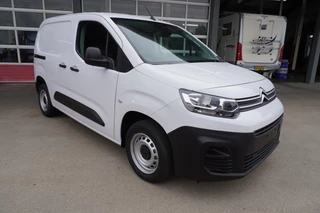 Citroën Berlingo 2024 - BlueHDi 100PK Club S&S L1 bild 2