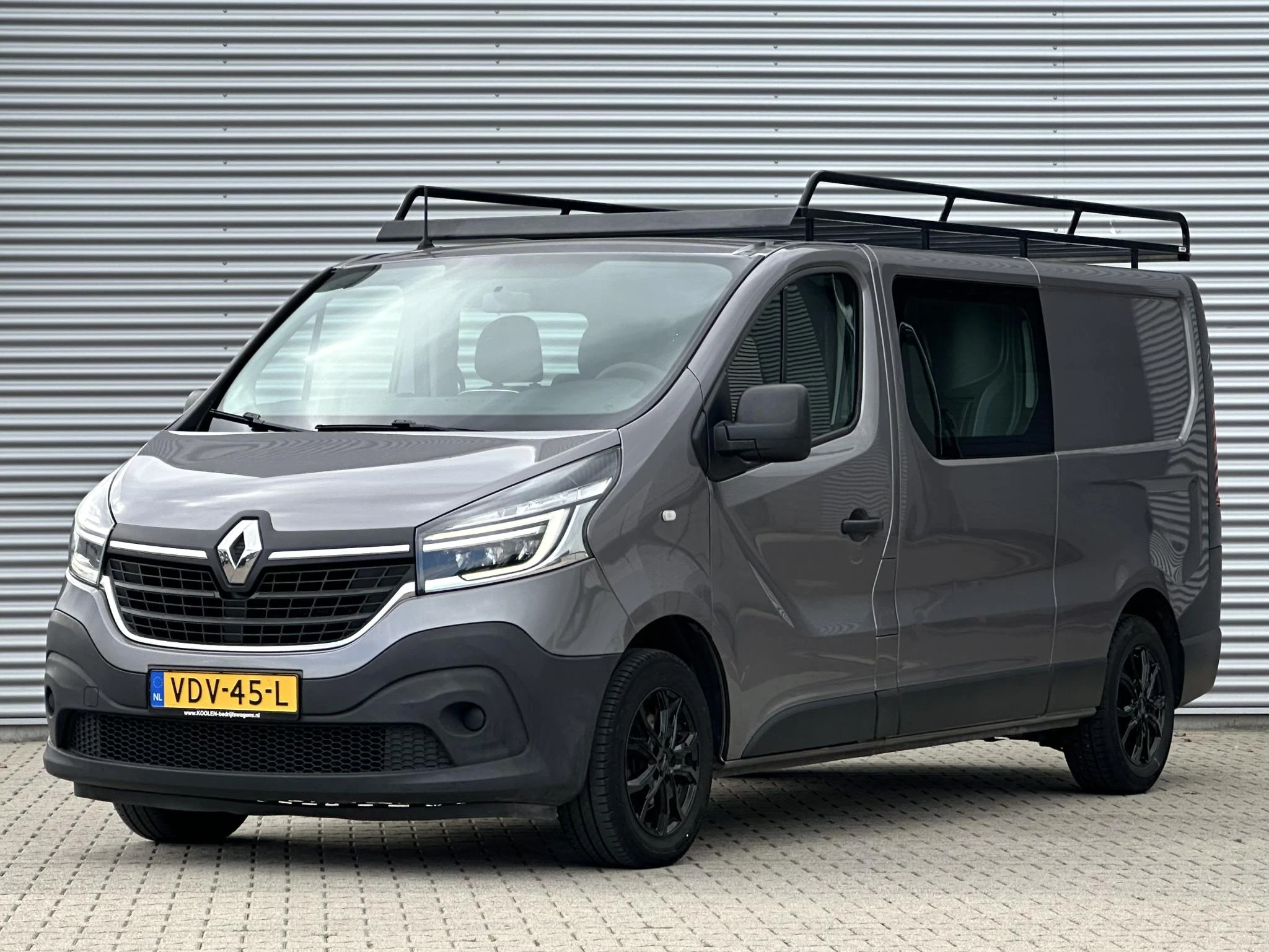 Renault Trafic 2020 - 2.0 dCi 120 L2H1 DC Dubbele cabine image 1