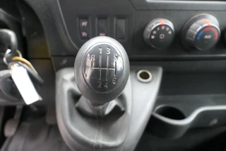 Renault Master 2017 - | L2H2 | 348578Km | 2017 | 3rd Seat | A/C | TUV/MOT/APK 04-2027 | NL-Van obrazek 21