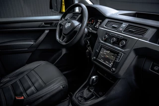 Volkswagen Caddy 2019 - 2.0 TDI L1H1 | Automaat | Led | Carplay | Camera | Trekhaak | Cruise | Airco bild 2