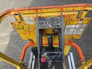 JLG N/A 2008 - 2030ES Electric scissorlift 2010 year imagen 4