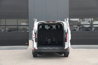 Ford Transit Custom 2026 - 340 2.5 PHEV L2H1 Kombi Trend 9 zits - Carplay - Camera - Navigatie - Airco achterin - Cuise - Rijklaar zdjecie 7