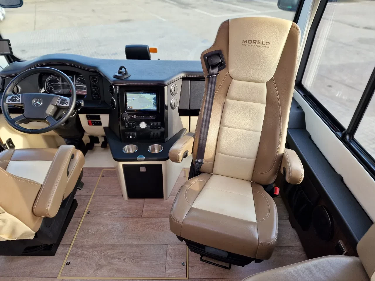 Mercedes-Benz 2018 - Morelo Palace Liner 97 GO Slide-Out 300pk Slide-Out + Smart Garage afbeelding 13