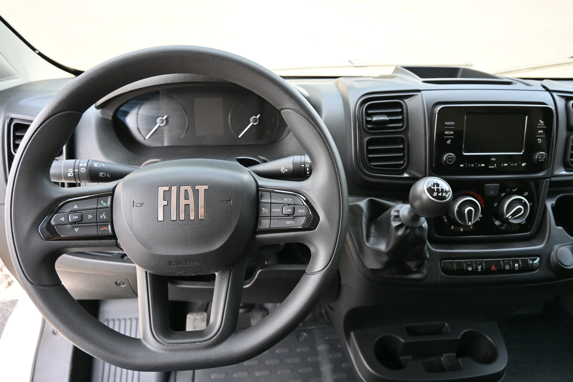 Fiat Ducato 2024 - L2H2 2.2 MultiJet 140 pk 3.5t obrázek 12