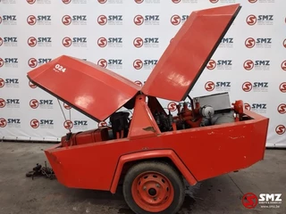 Diversen N/A - Occ aanhanger met brandweerpomp + benzinemotor Mot immagine 1