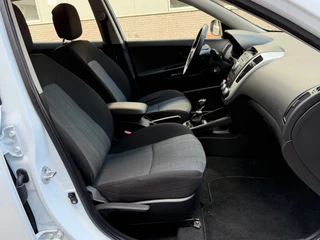 Kia cee'd 2010 - 1.4 CVVT X-tra bj.2010 Airco|Cc|Trekhaak. imagem 10