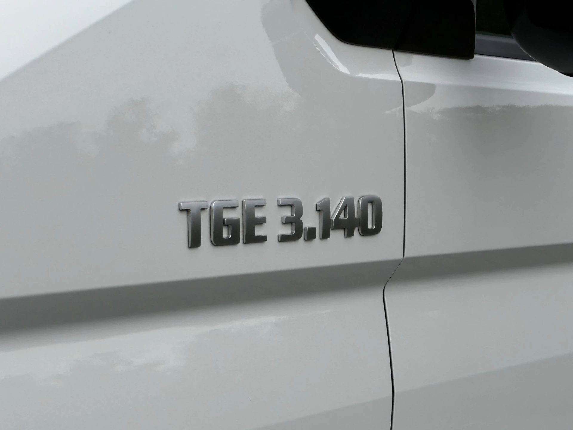MAN TGE 2023 - 35 2.0 TDI 140 PK L5H3 / SUPER MAXI / 53.776 KM !! / CAMERA / APPLE CARPLAY / ANDROID AUTO zdjęcie 22