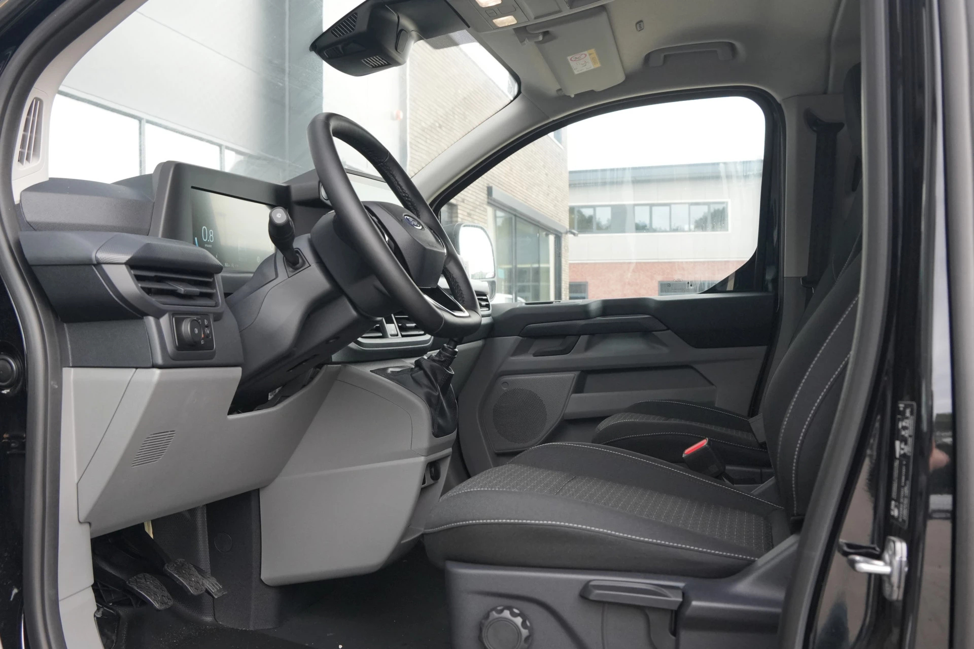 Ford Transit Custom 2025 - 320 2.0 TDCI L1H1 Trend DC 136pk - INCLUSIEF BPM - 2x Schuif - Stoel/stuurverwarming - Cruise - Navi - Camera - Rijklaar obrázek 14