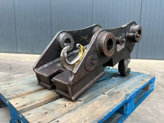 Volvo N/A - Volvo S1 - M318D / 320D / 320E / 320F / 323D / 323 zdjecie 1