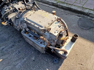 Transmission Turbo 854.3E en venta