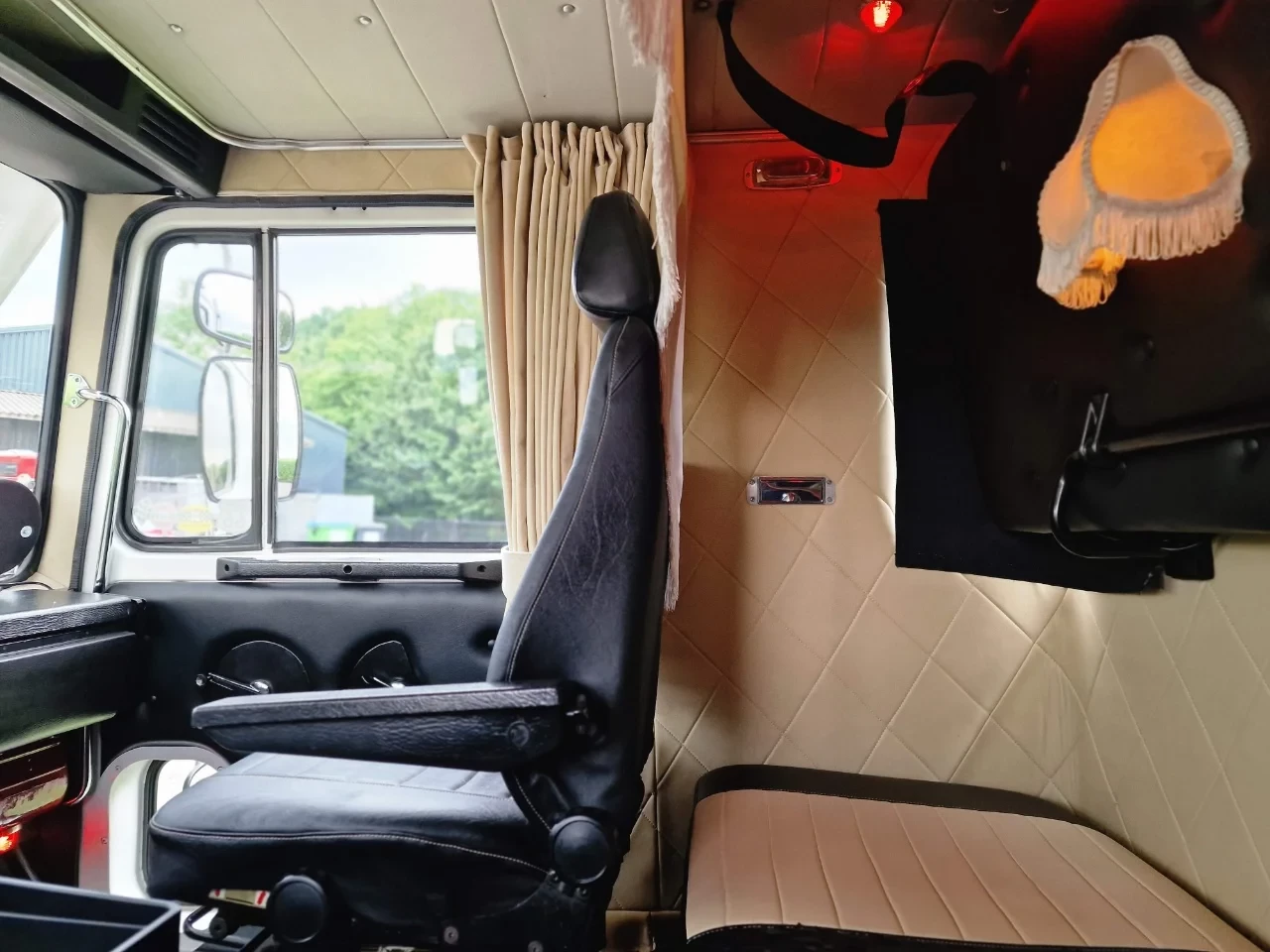 Scania LB140 V8 1976 - 350 HP 6x2 Oldtimer - Perfect shape - Private owned/No VAT obrázek 37