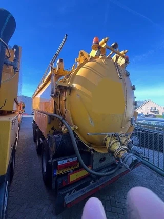 Burg BPO 13-30 RGZXX 2002 - BPO 13-30 RGZXX Tanktrailer 30.000 Liter zdjecie 2