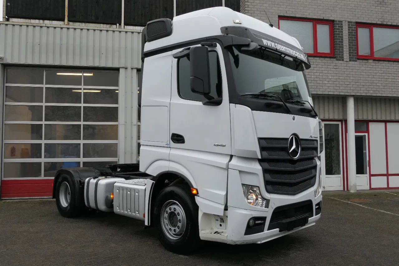 Mercedes-Benz Actros 2021 - 1945 | 2 Tanks | 391956Km | 2021 | Tires 85% | 2 Beds | Fridge | A/C | Automatic | Euro6 | 4X2 | Belgium Truck afbeelding 1