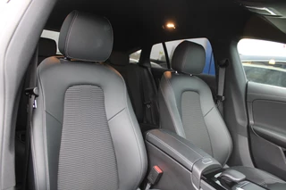 Mercedes-Benz CLA 2022 - Shooting Brake 250e AUT8 Advantage DISTRONIC SFEER HEAD-UP CARPLAY 18'' bild 17
