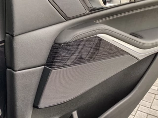 BMW X5 2023 - xDrive50e 490PK Automaat High Executive M-Sport image 49