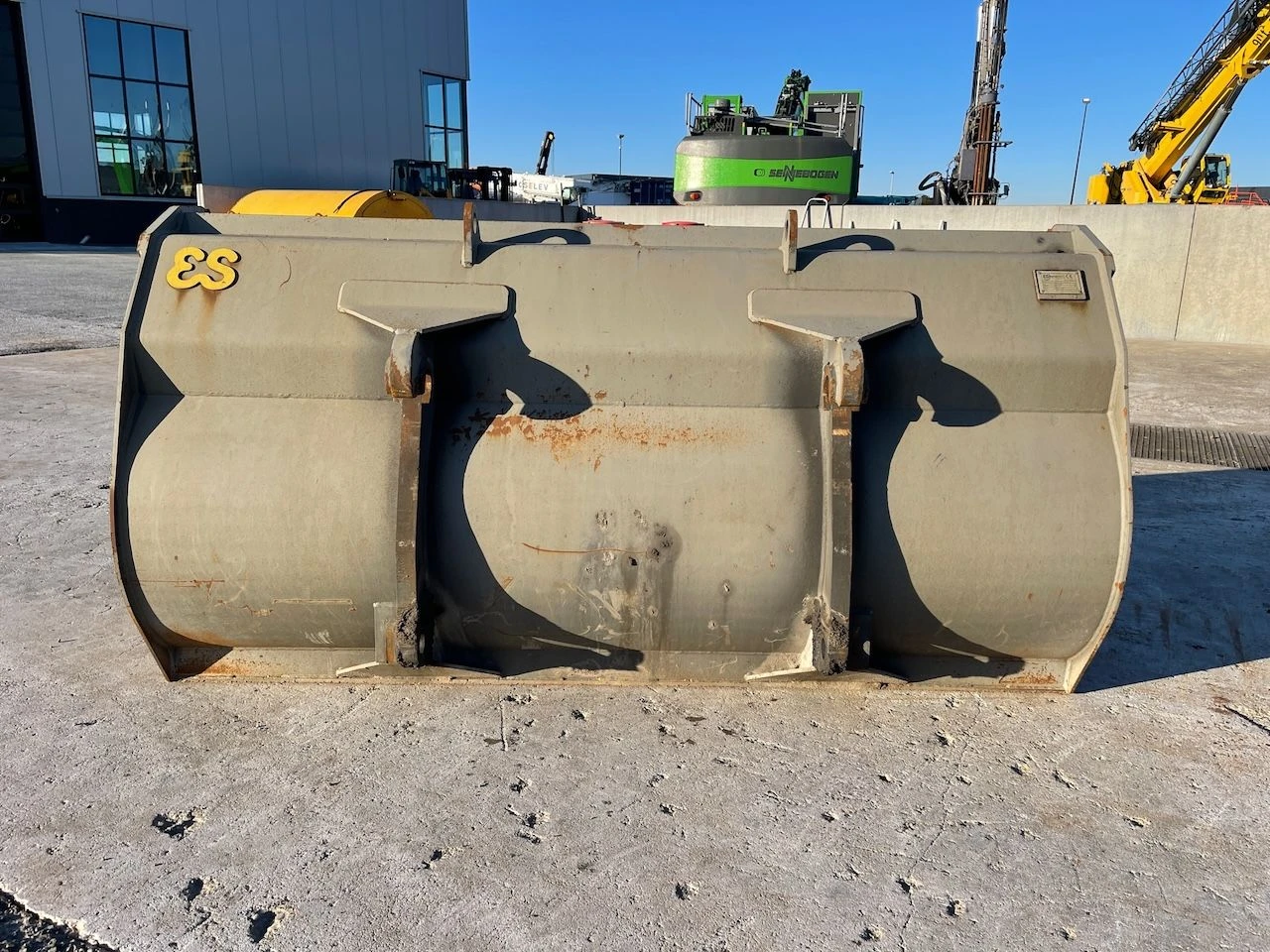 Eurosteel Eurosteel dichte 243cm 2300 liter 2018 afbeelding 1