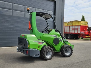 Avant 2025 - 528 Rental mini-shovel afbeelding 3 miniatuur