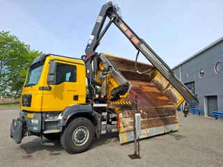 MAN TGM 2009 - TGM18.250 / 4X4 / NL TRUCK / TUV:30-04-2026 / 118783 KM / HMF 1110 K2 / ROTATOR / GOOD TYRES / FULL-STEEL / DRUM BRAKES / MANUAL / 2009 obrazek 2