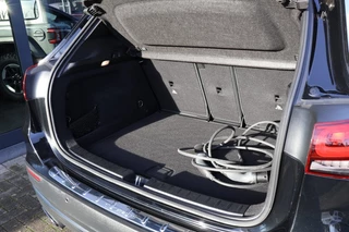 Mercedes-Benz GLA 2022 - 250 E AMG LINE / Panorama dak / Multi Beam lampen obrazek 29