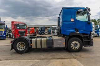 Renault N/A 2018 - T480+HYDR imagem 3