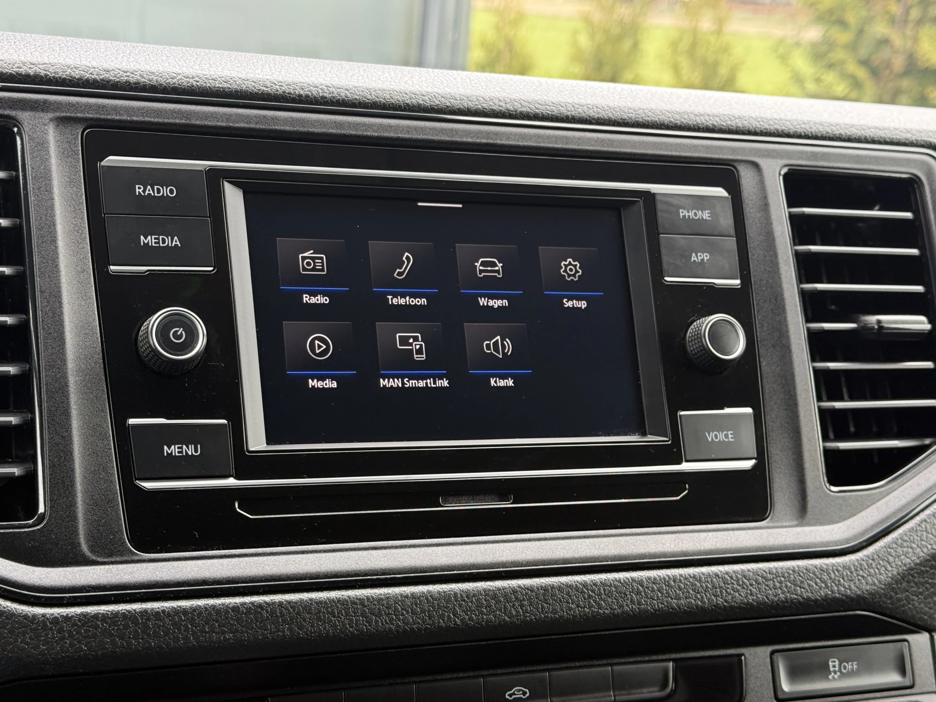 MAN TGE 2023 - 35 2.0 TDI 140 PK L5H3 / SUPER MAXI / 53.776 KM !! / CAMERA / APPLE CARPLAY / ANDROID AUTO zdjęcie 18
