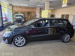 Toyota Auris 2013 - 1.8 Hybrid Lease afbeelding 2 miniatuur
