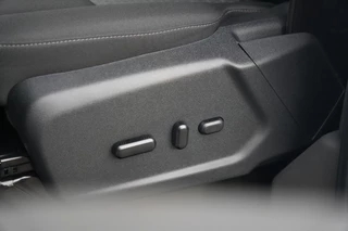 Ford Transit 2024 - 350 2.0 TDCI L4H3 Trend RWD 130pk - Navi - PDC - Stoelverwarming - Elektr. bestuurdersstoel - Rijklaar immagine 19