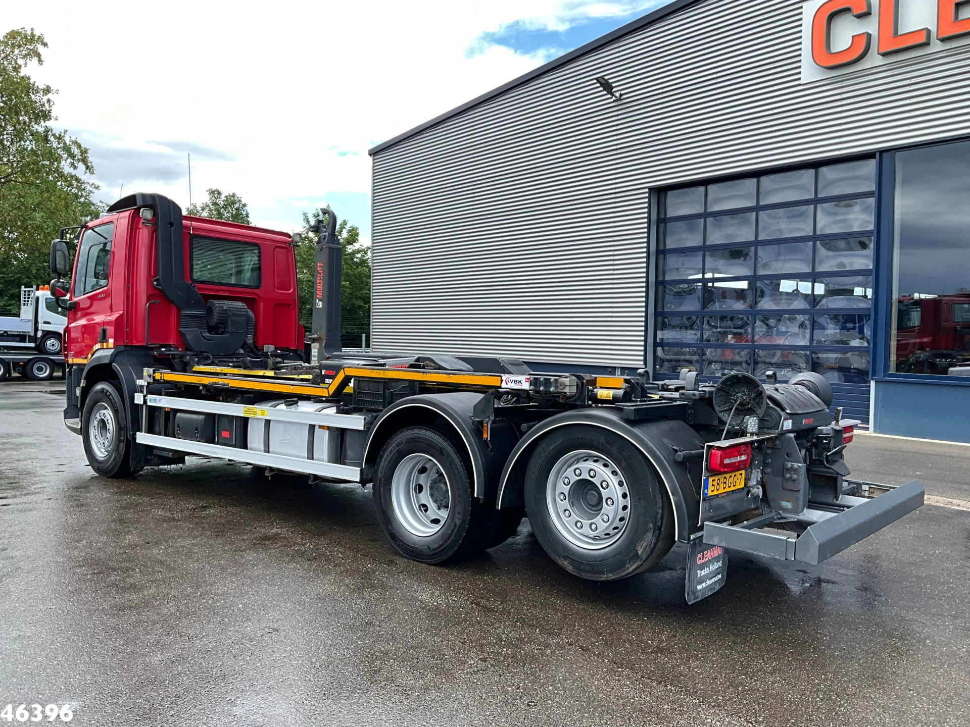 DAF 400 2015 - FAN CF Euro 6 Multilift 26 Ton haakarmsysteem obrázek 2