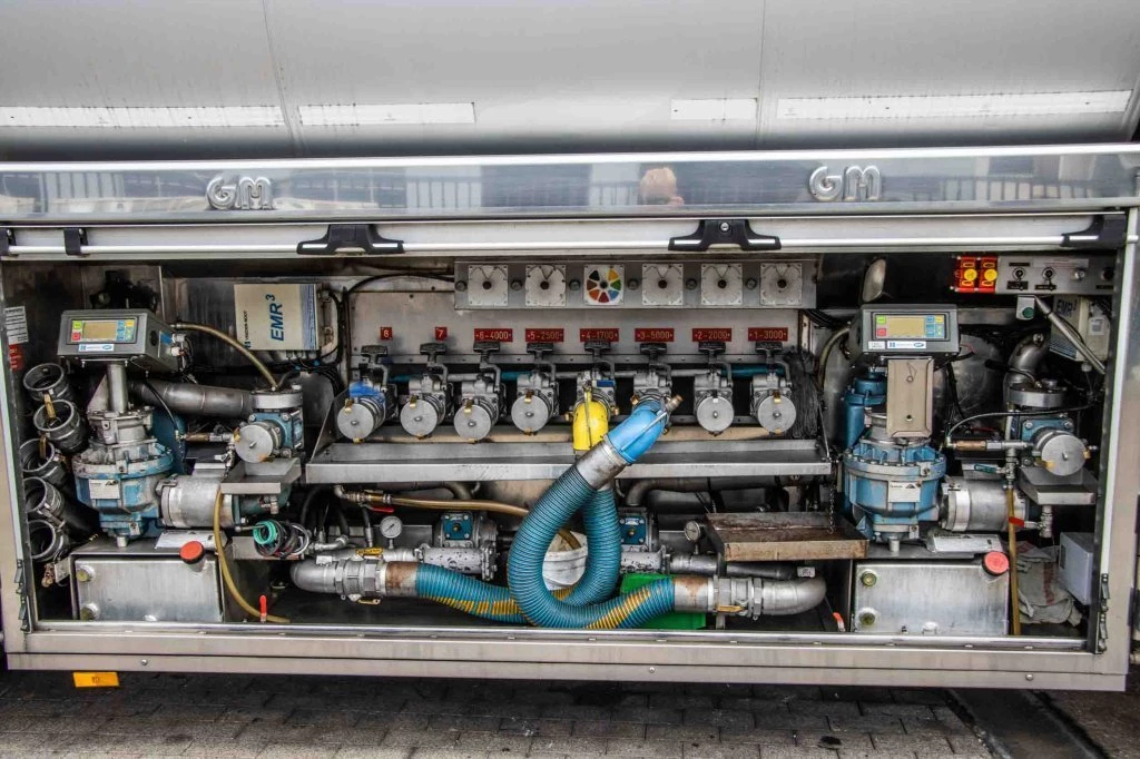 Mercedes-Benz Actros 2012 - 2544-MP3+MAGYAR INOX18.200L+17.700L/2X6COMP imagem 9