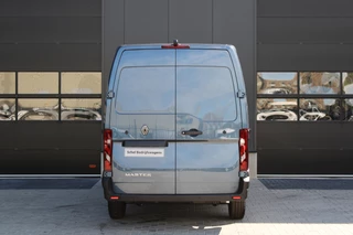 Renault Master 2024 - T35 2.0 dCi 170pk L2H2 Extra - 2x Schuifdeur - Navigatie - Blind Spot - Camera - Stoelverwarming - Verwarmde voorruit - Rijklaar immagine 33