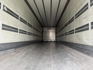 Schmitz Cargobull Fridge 2009 - N/A image 5