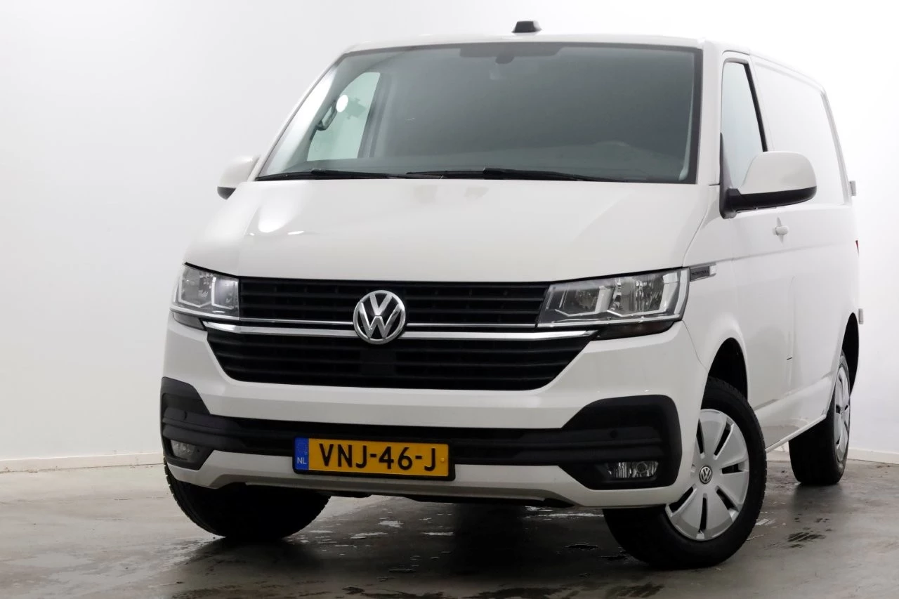 Volkswagen Transporter 2022 - T6.1 2.0 TDI 150pk DSG-Automaat L1H1 Airco/Camera 01-2022 afbeelding 1