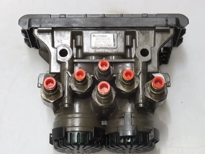 Scania - 2653385 EBS modulator Scania obrázek 1