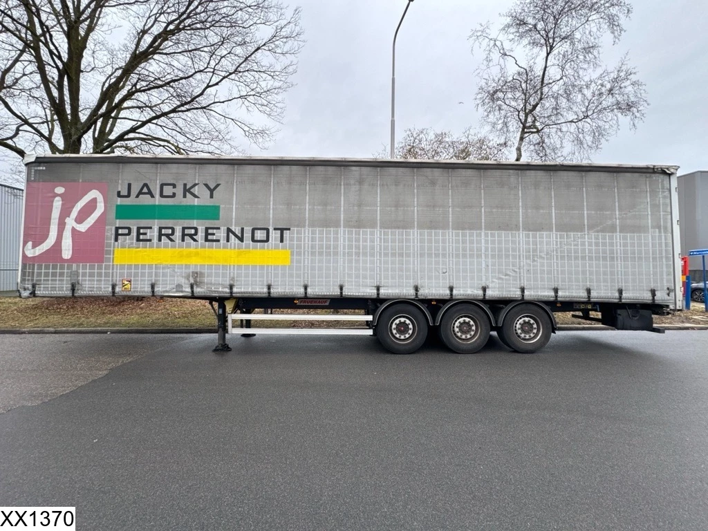 Fruehauf 2019 - Tautliner Lift axle immagine 2