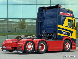 Scania R 2023 - R560 SUPER FULL OPTIONS PTO + HYDRAULICS SPECIAL SHOW TRUCK ONLY 266.000 KM BELGIUM-TRUCK obrazek 4