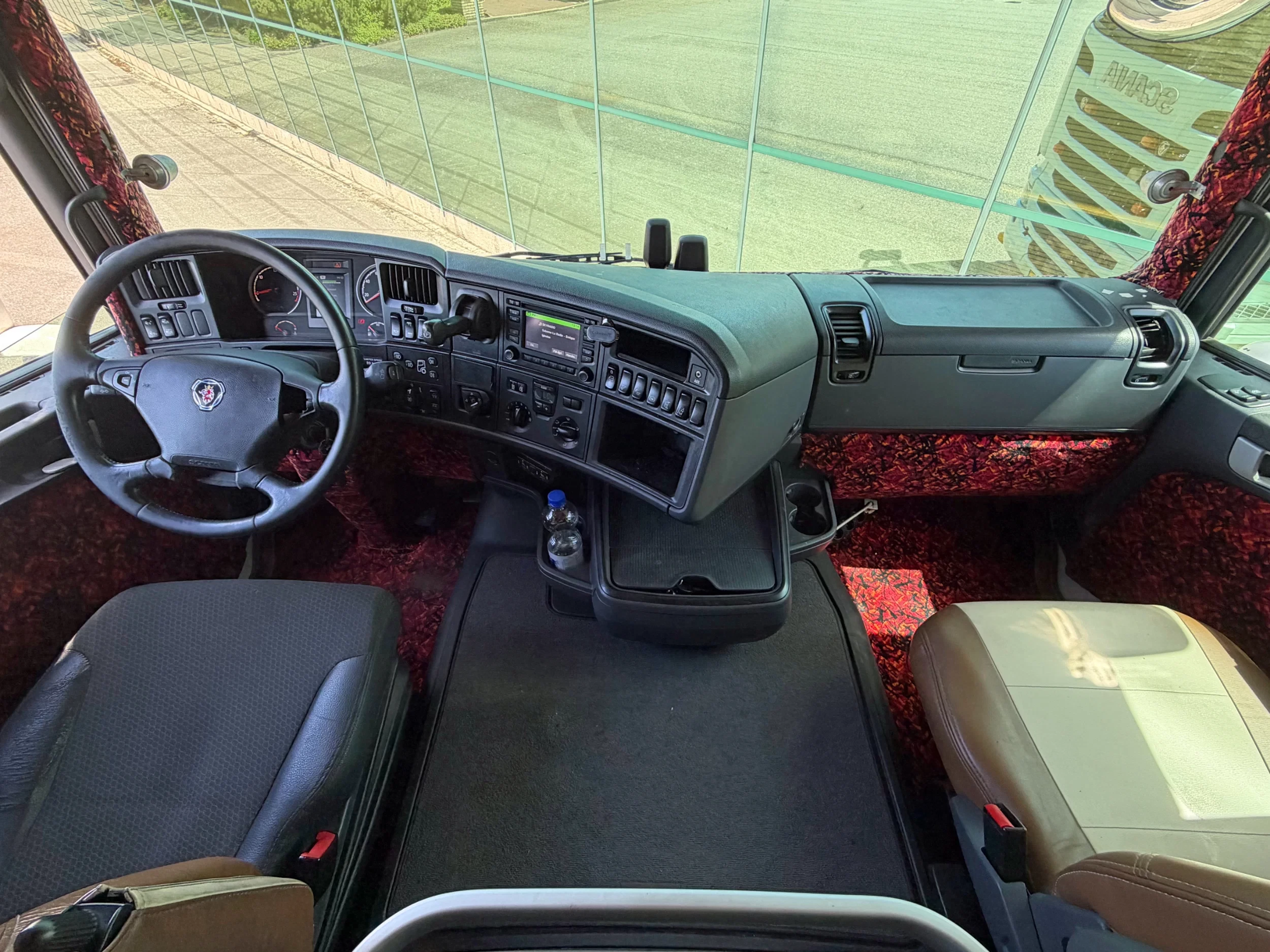 Scania R 2017 - R450 TOPLINE 6X2 TWINSTEER RETARDER 2x TANKS HOLLAND TRUCK zdjęcie 8