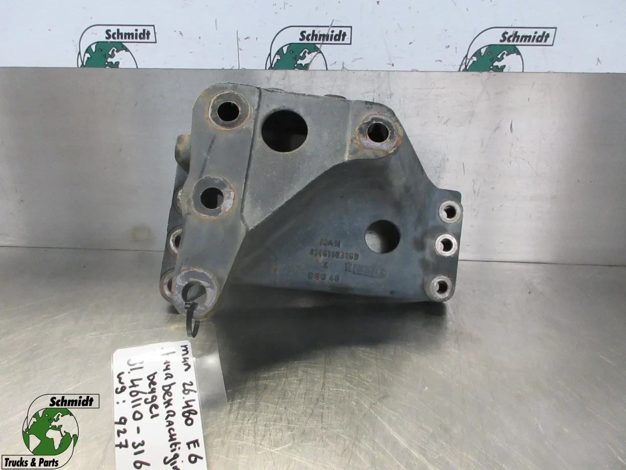 MAN - 81.46110-3169 STUURBRACKET 26.540 EURO 4 6X6 afbeelding 1