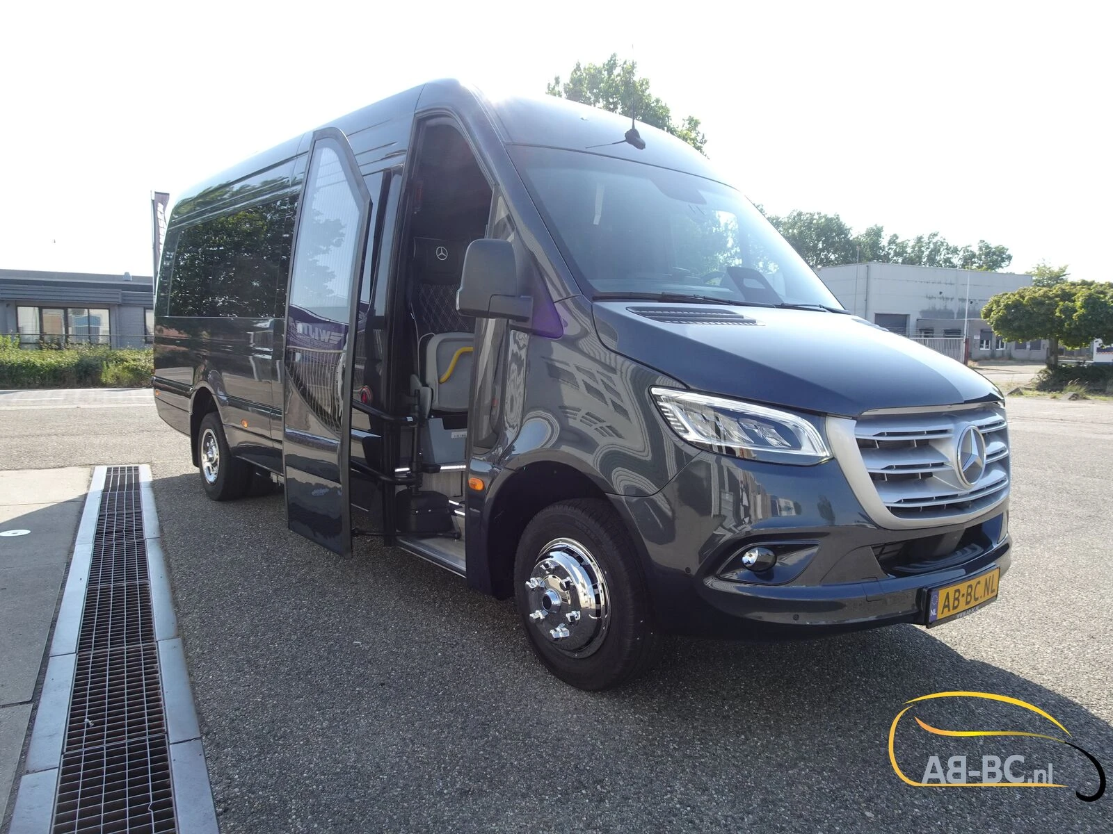 Mercedes-Benz Sprinter 2026 - Aveuro 519 CDI, 21 seats, EURO 6 imagem 4