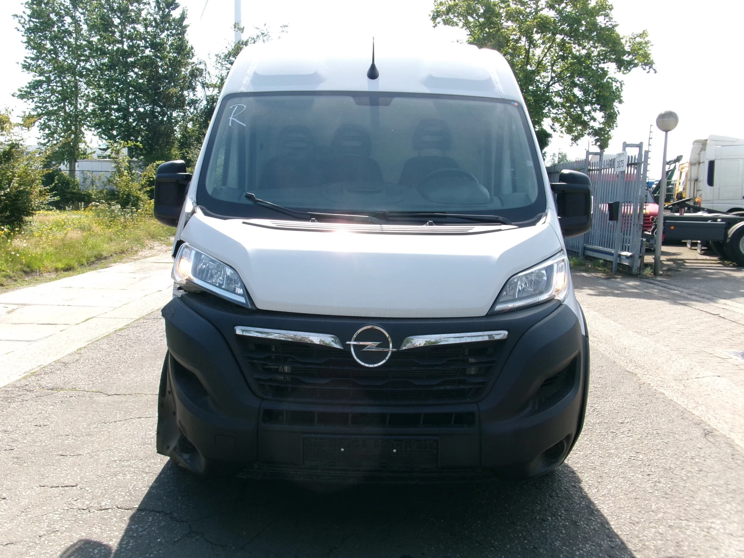 Opel Movano 2022 - L2H2 2.2LTR immagine 2