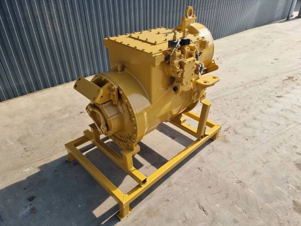 Cat - Transmission 740 afbeelding 1