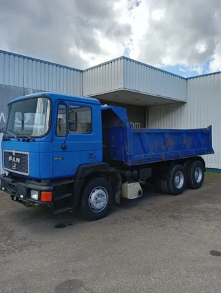 MAN F2000 1996 - , 32-322 , 6x4 , ZF Manual , Tipper , Spring Suspension zdjecie 5